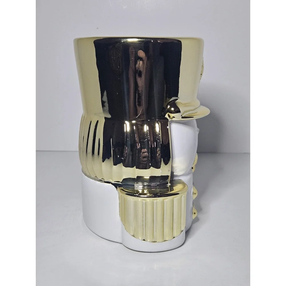 Bath & Body Works White Gold Nutcracker Ceramic Foaming Hand Soap Holder Sleeve
